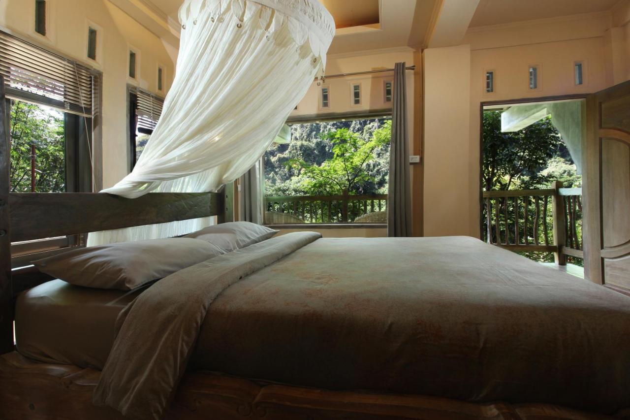 Kupu Kupu Garden Guest House & Cafe 武吉拉旺 外观 照片